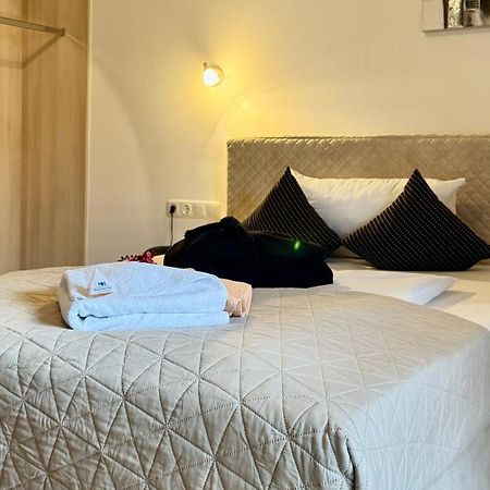 Wellness Hotel Bayerischer Hof ริมบาค ภายนอก รูปภาพ