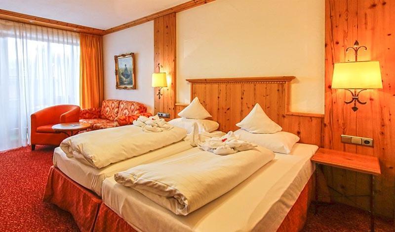 Wellness Hotel Bayerischer Hof ริมบาค ภายนอก รูปภาพ